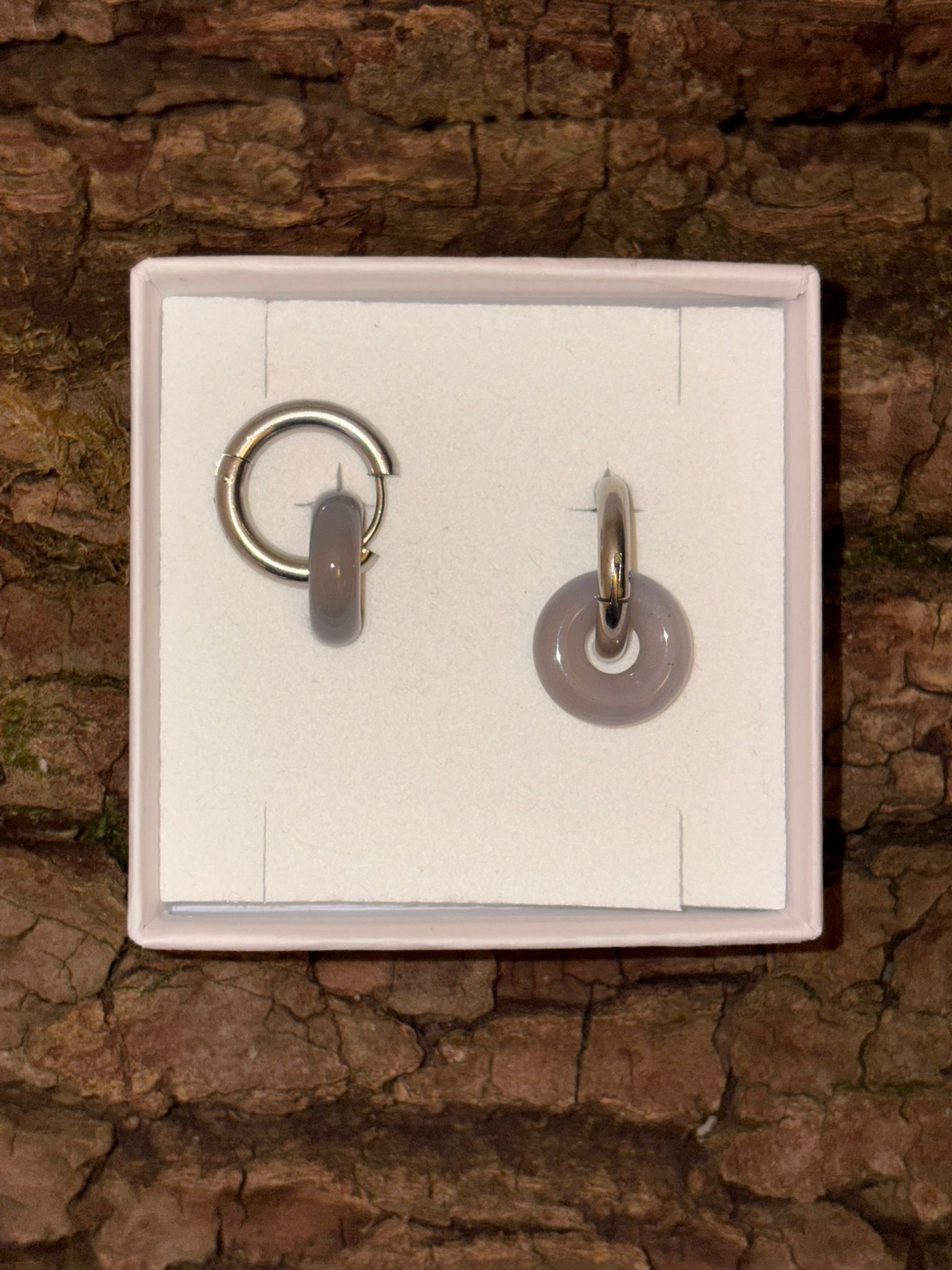 Boucles d’oreilles ronde argentées en Agate Botswana