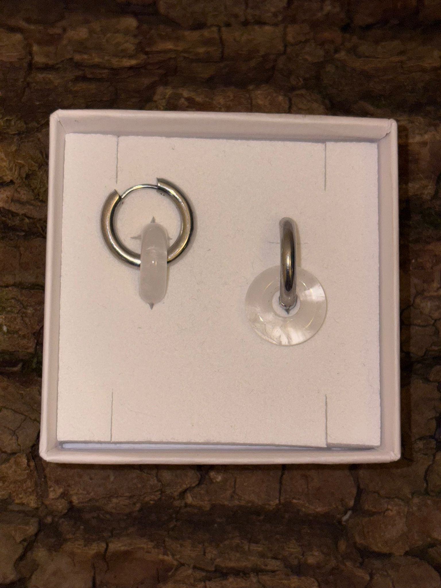 Boucles d’oreilles ronde argentées en Cristal de roche