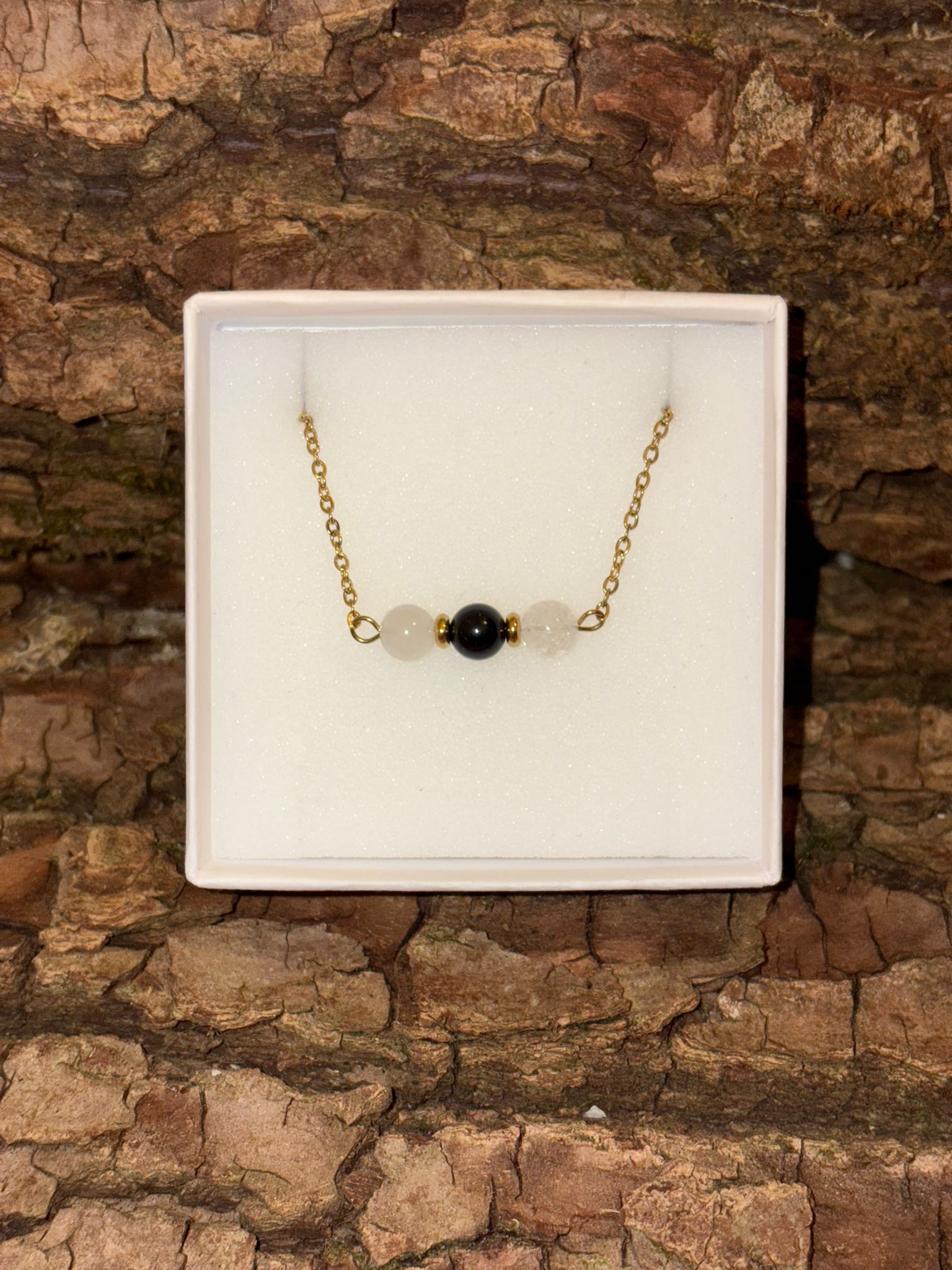 Collier boule doré Cristal de roche Tourmaline Onyx Quartz rose crack