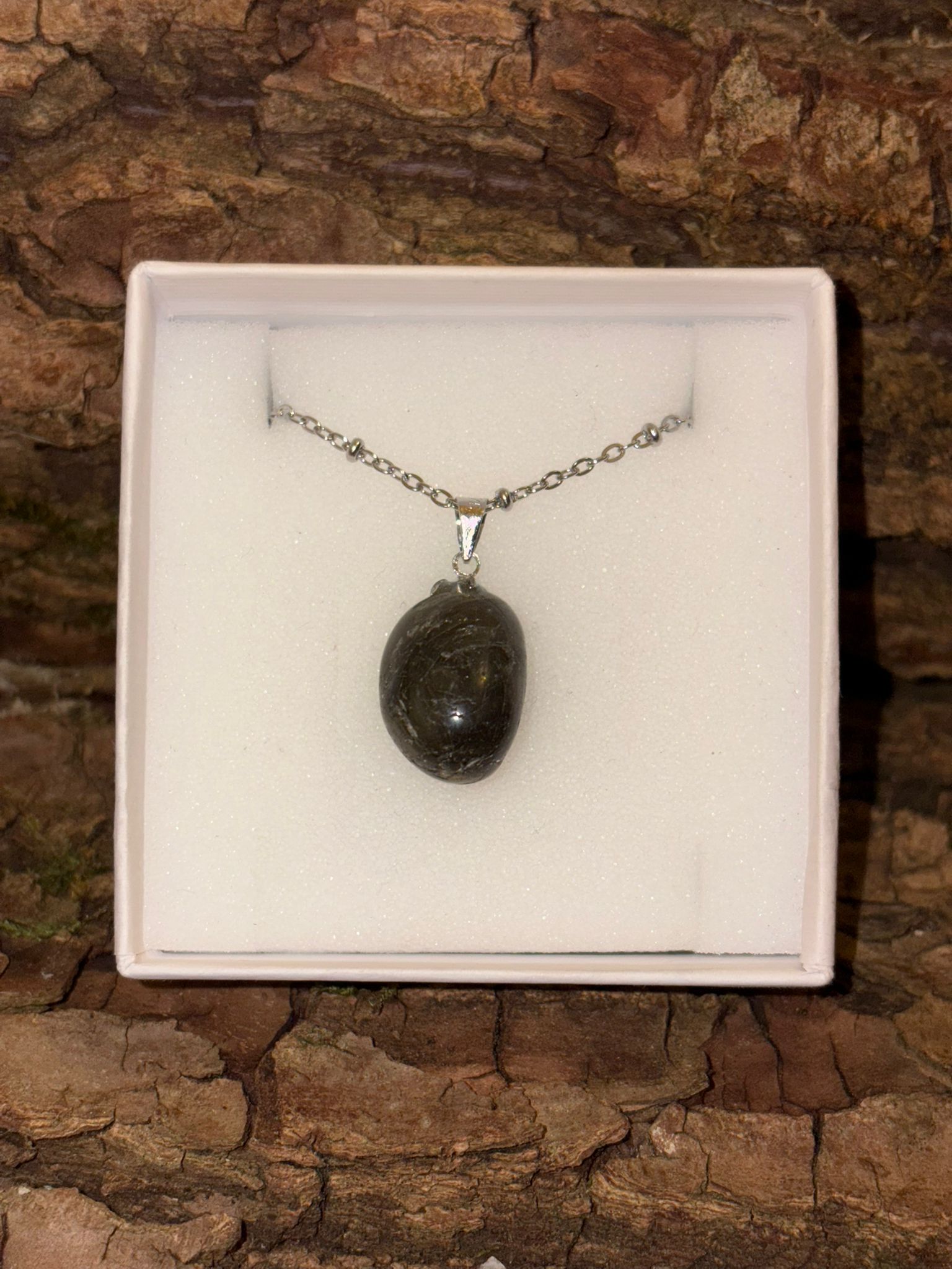 Pendentif Labradorite pierre roulée