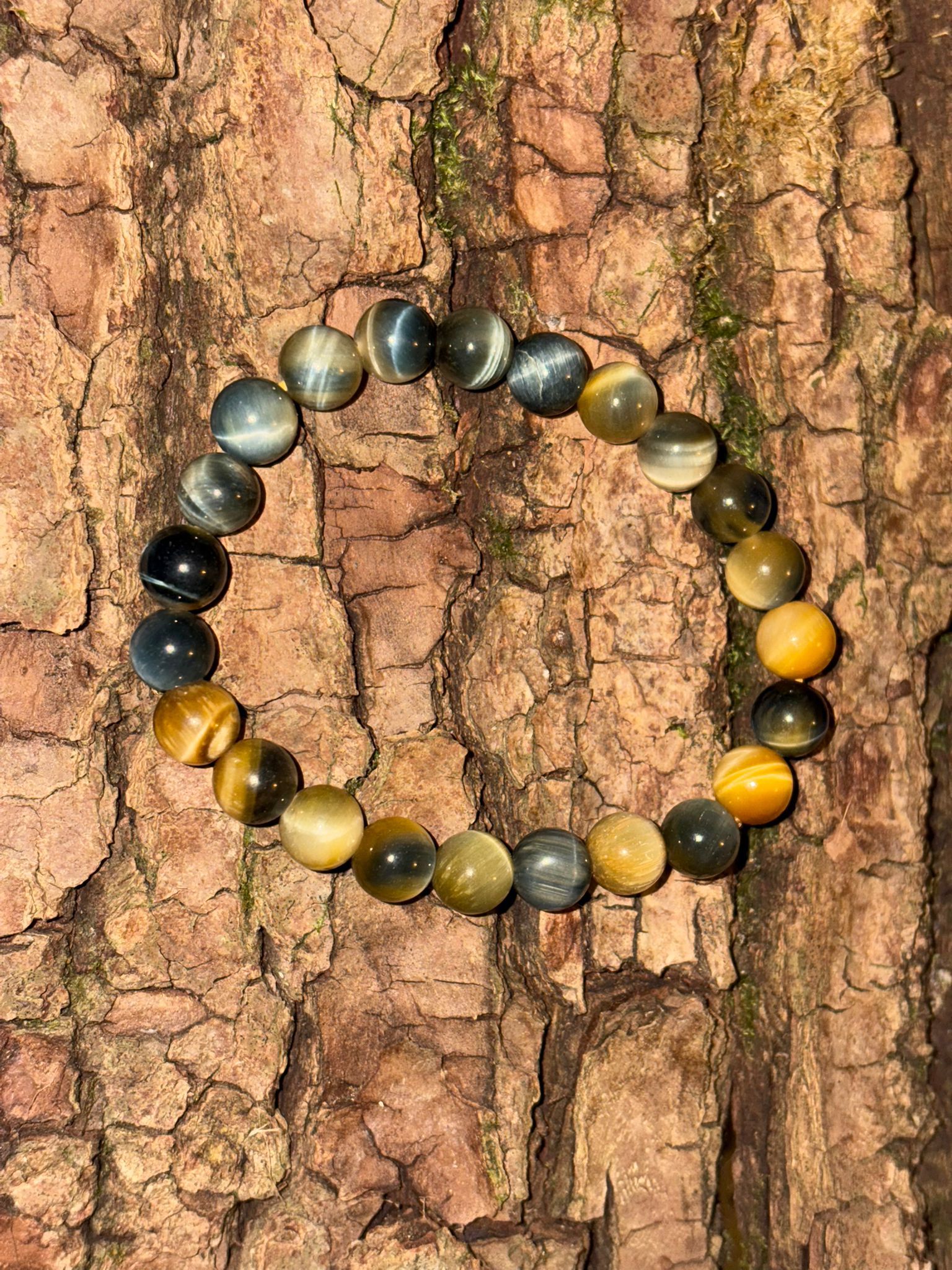 Bracelet boule oeil de tigre doré